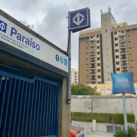 Saint Lawrence - 30M Metro Paraiso Сао Паоло Екстериор снимка
